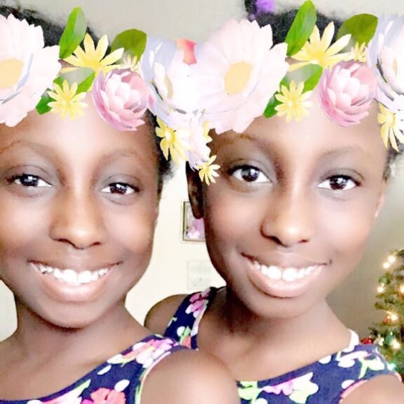 Meet your Posher, Elizabeth - Picture 4 of 8